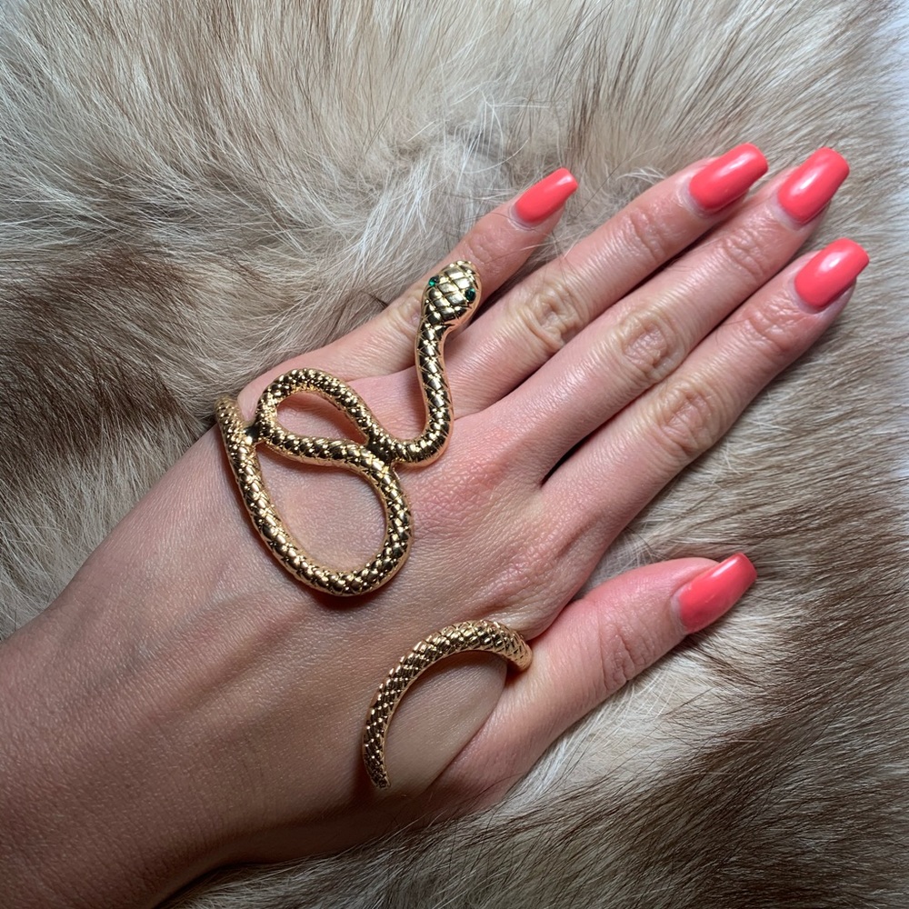 Snake hand-bracelet